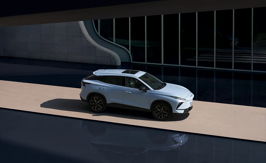 OMODA C7